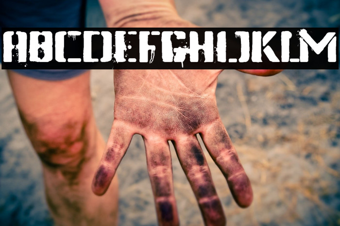 Dirty Streets Font examples