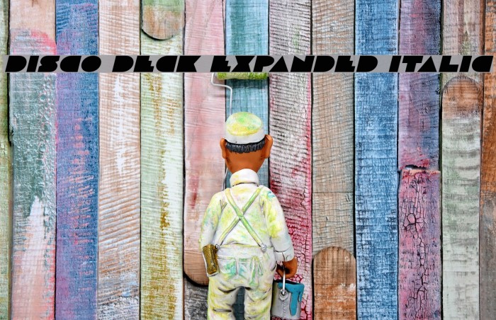 Disco Deck Expanded Italic Example 2