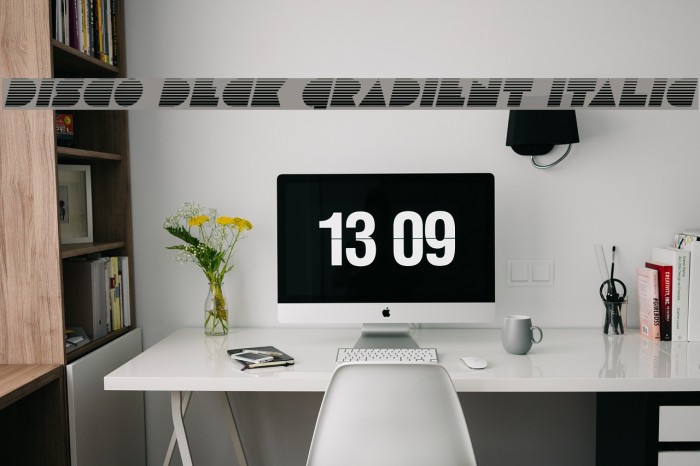 Disco Deck Gradient Italic Font examples
