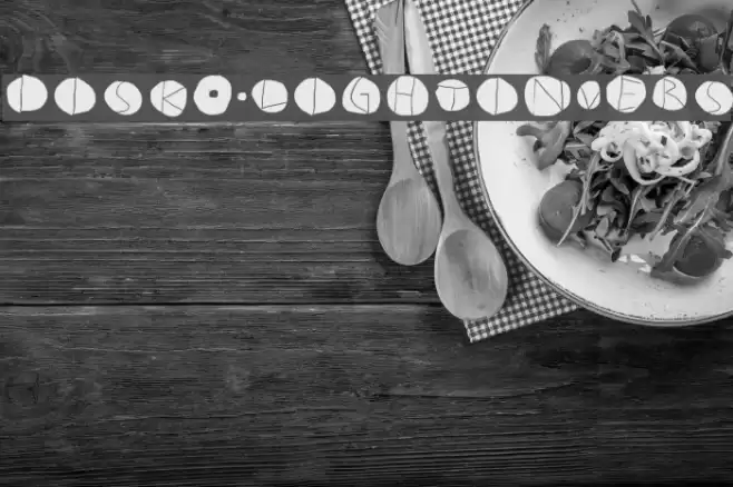 DiskO-LightInvers Font examples