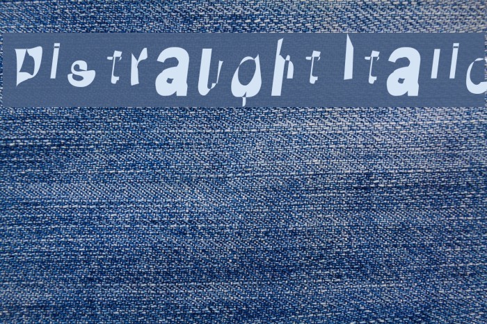 Distraught Italic Font examples