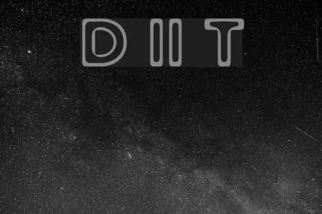 Distro II Toasted フォント examples