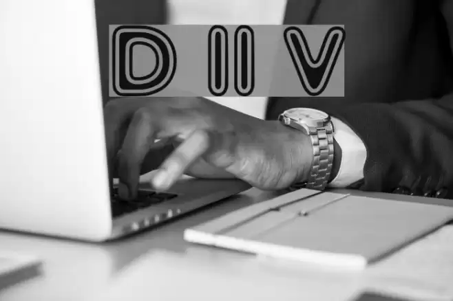 Distro II Vinyl Schriftart examples