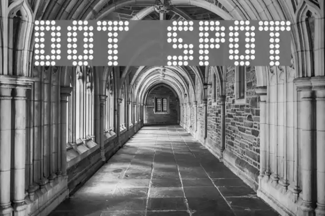 Dot Spot フォント examples