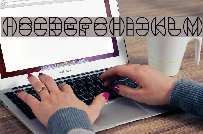 DRAGON FLY-Light Font examples