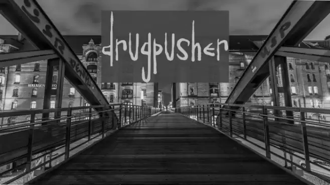 Drugpusher Шрифта examples