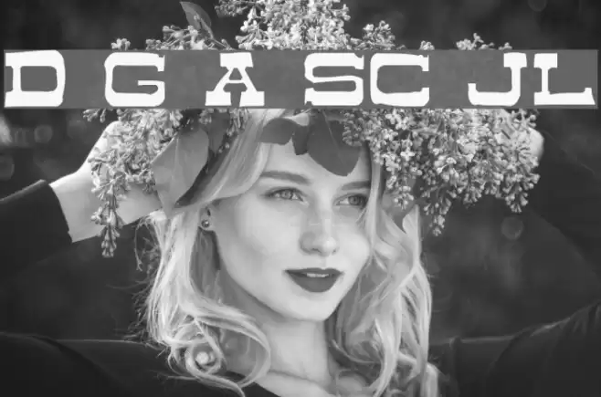 Dry Goods Antique SmC JL Font examples