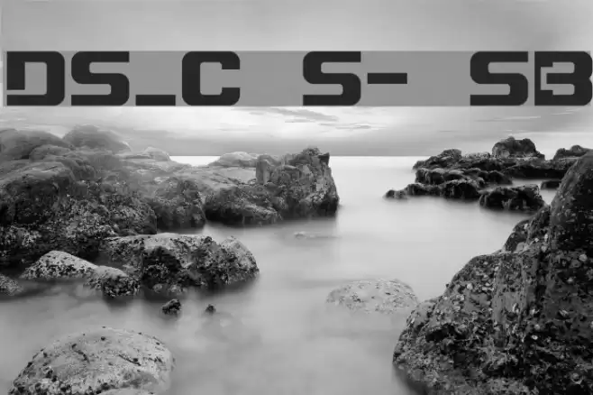 DS_Cosmo Semi-expanded SemiBold Schriftart examples