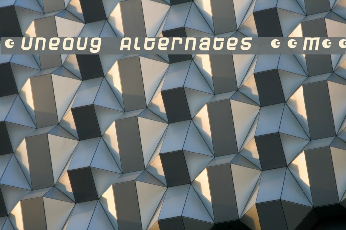 Dunebug Alternates 45MPH Font examples