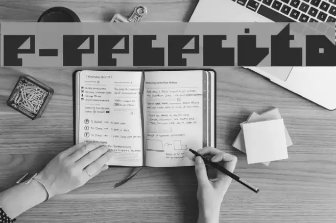 e-Pececito Font examples