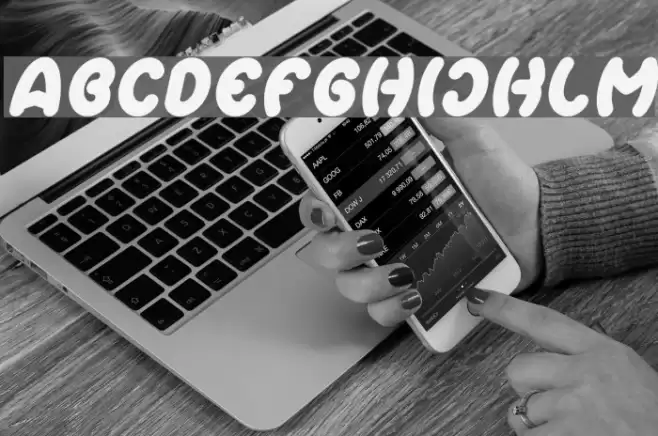 Earth Heart Italic Font examples