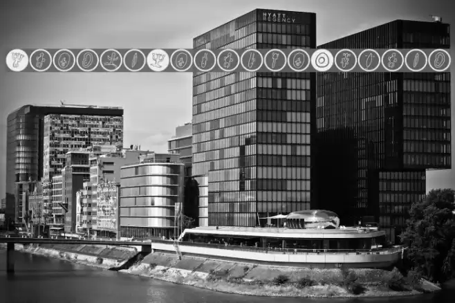 EasterIslandsPopart Font examples