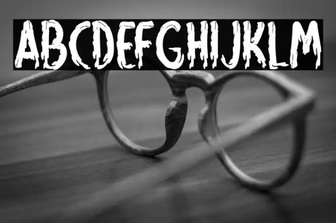 Eerie House Font examples