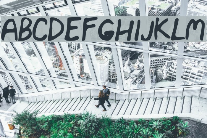 ELF_Emma_and_the_Tiny_Spider Font examples