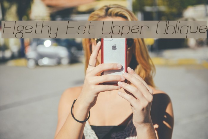 Elgethy Est Upper Oblique Font examples