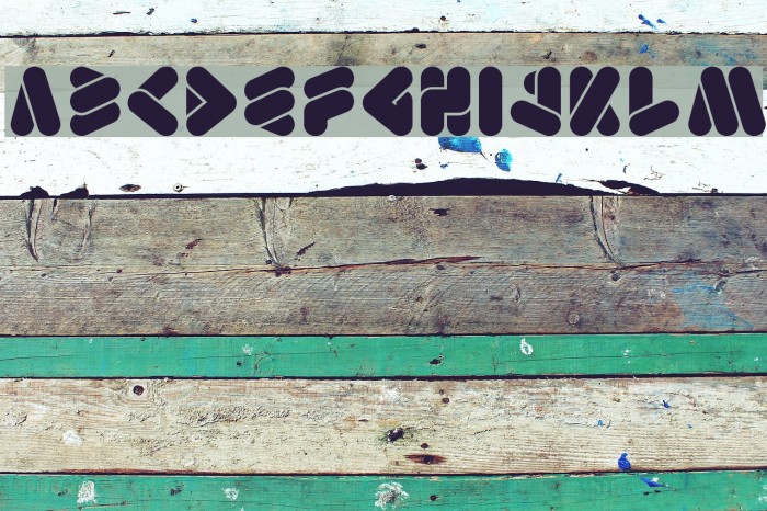 EMPEROROFJAPAN Font examples