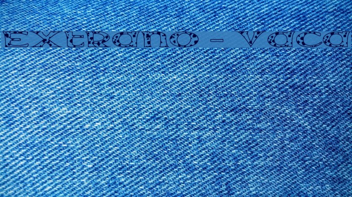 Extrano - Vaca Font examples