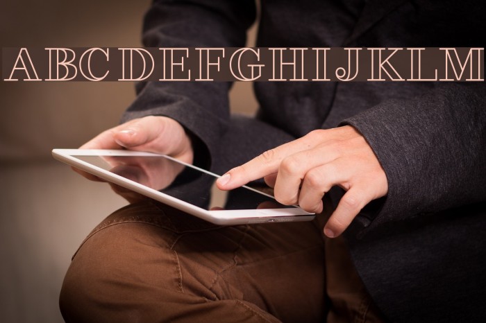 FakedesOutline Font examples