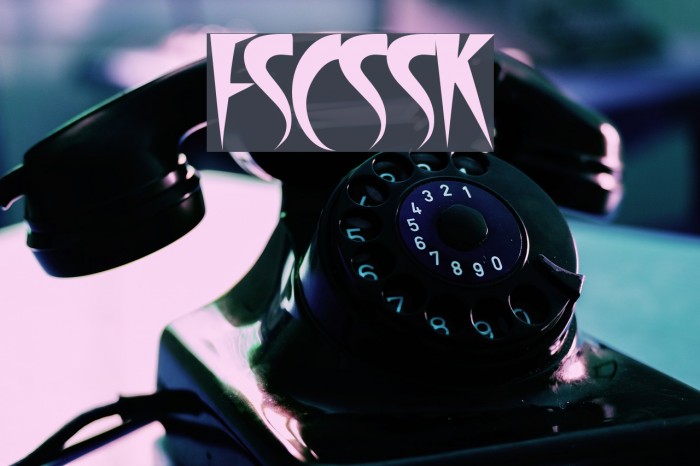 FangsSCapsSSK Font examples