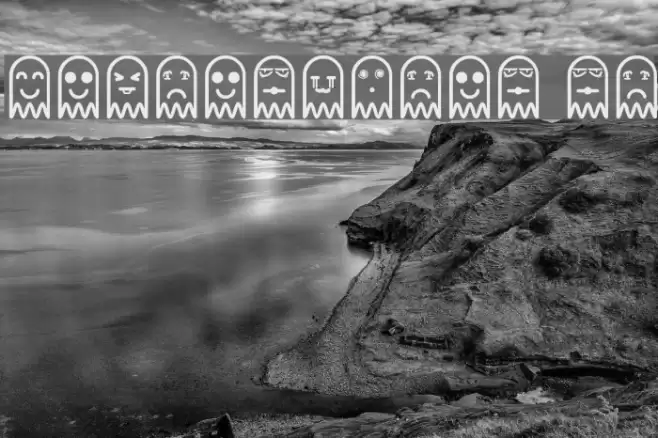 Fantasmytas St Font examples