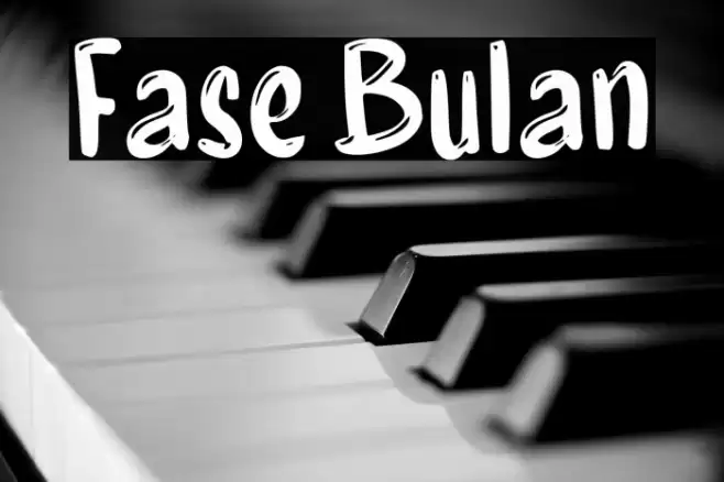 Fase Bulan Font examples