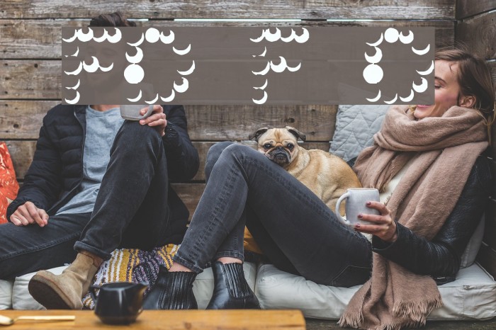 FD Funky Dots Font examples
