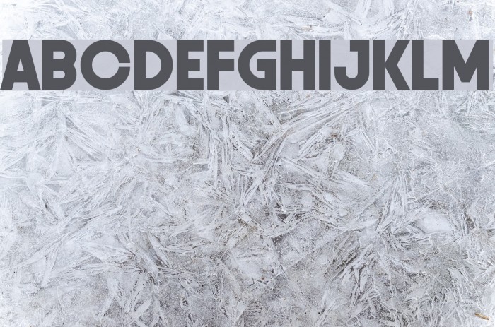 Feeding a Moment Font examples