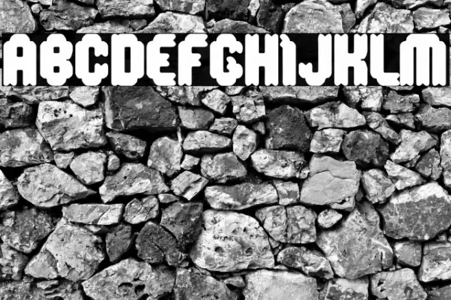 Fellini Club Font examples