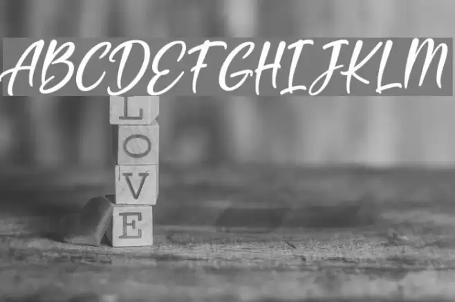 Feltarigo Font examples