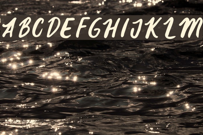 Five Foxes Font examples
