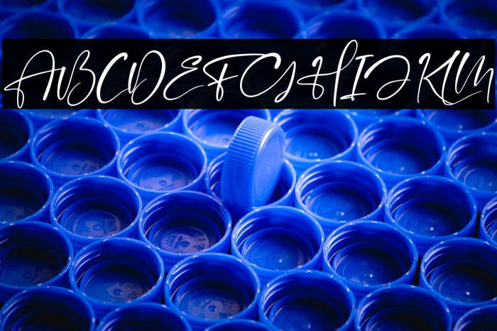 Flash Light Italic Example 2