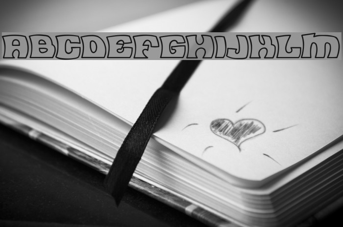 Flea Market Outline Шрифта examples