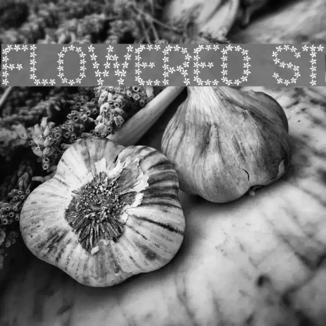 Flowered St Schriftart examples