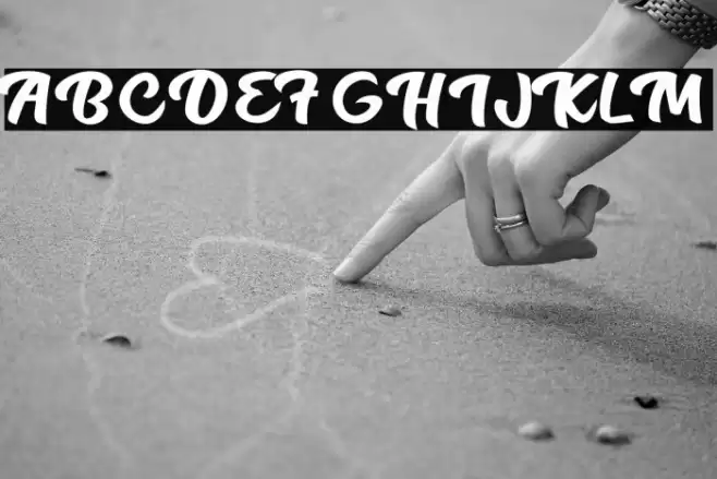 Flowers of summer Personal Use  Font examples