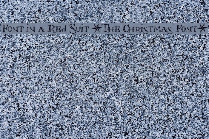 Font in a Red Suit [The Christmas Font] Example 1