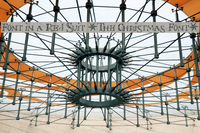 Font in a Red Suit [The Christmas Font] Example 3