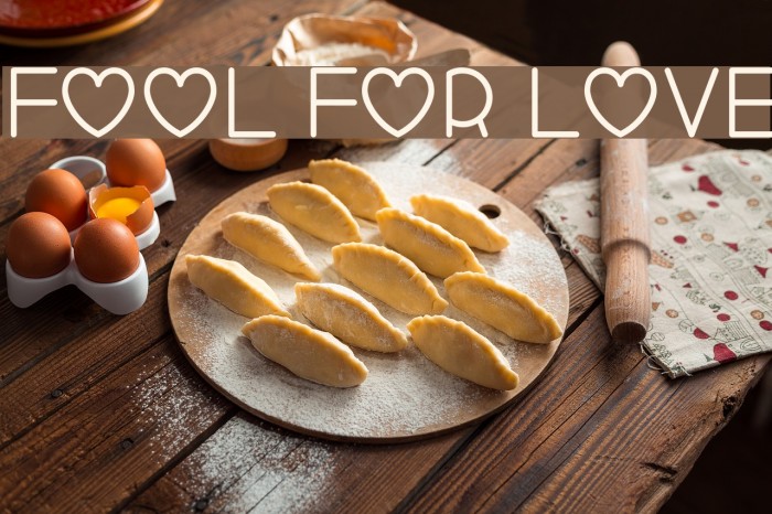 Fool For Love Font examples