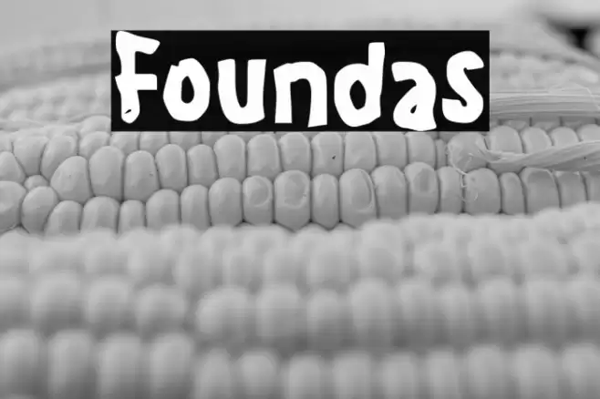 Foundas Font examples