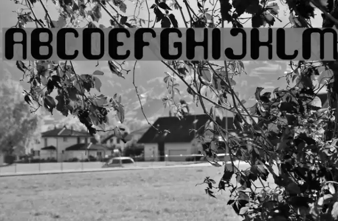 FRIENDLY ROBOT-Light Font examples