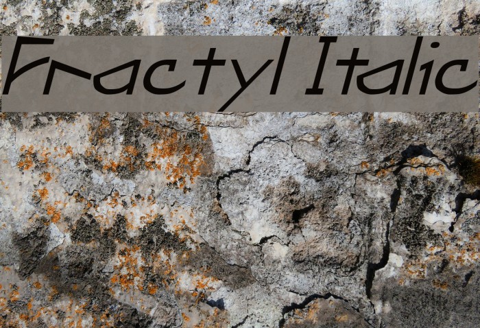 Fractyl Italic Font examples