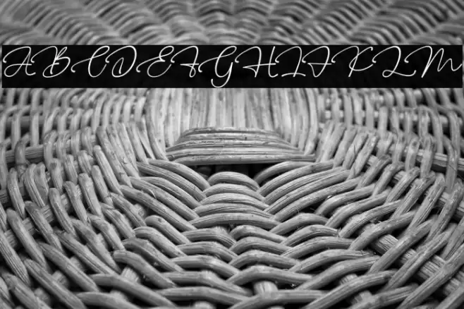 Fresh Roomettes personal use Font examples