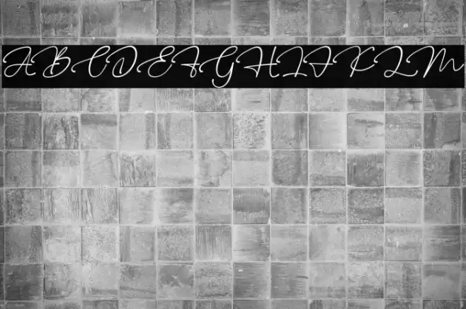 Fresh Roomettes personal use Font examples