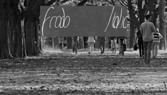 Frodo  Italic Font examples