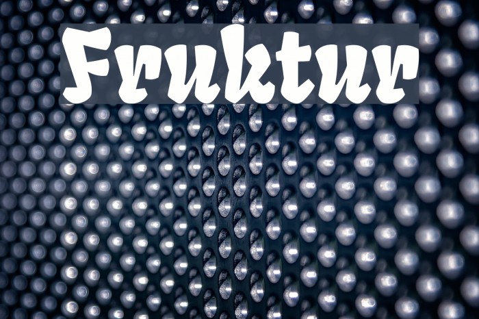Fruktur Font examples