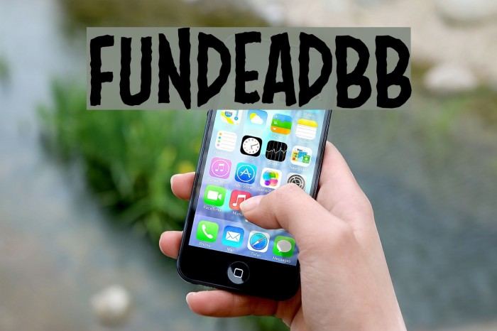 FundeadBB Font examples