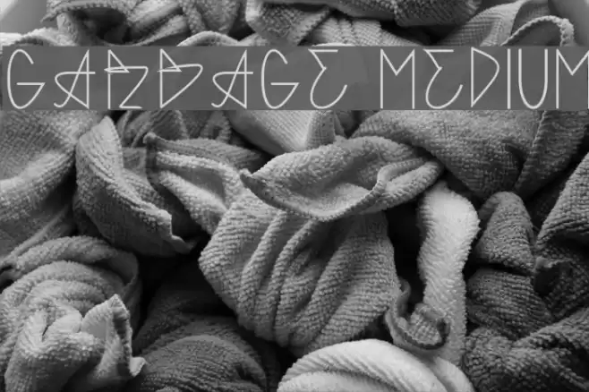 GARBAGE MEDIUM Font examples