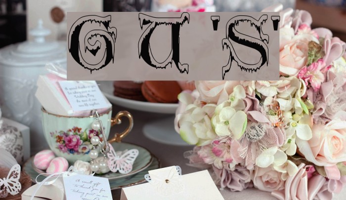 Generic Uncials 'Snowcapped' Font examples