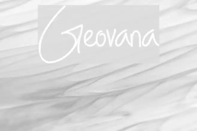 Geovana Font examples