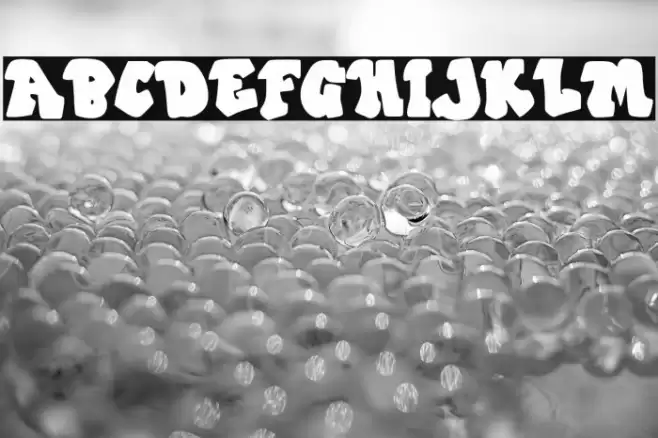 Geroside फ़ॉन्ट examples