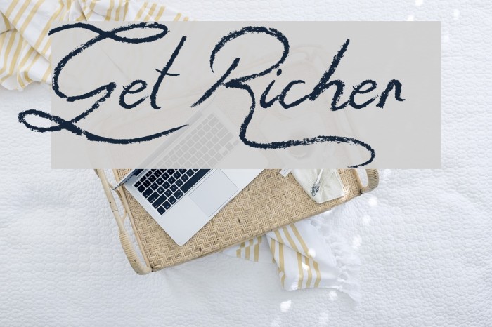 Get Richer Font examples